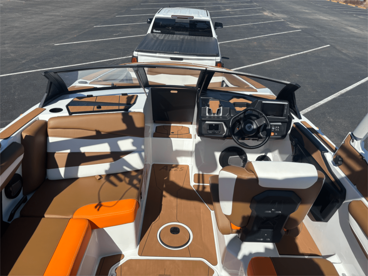 2025 Axis A225