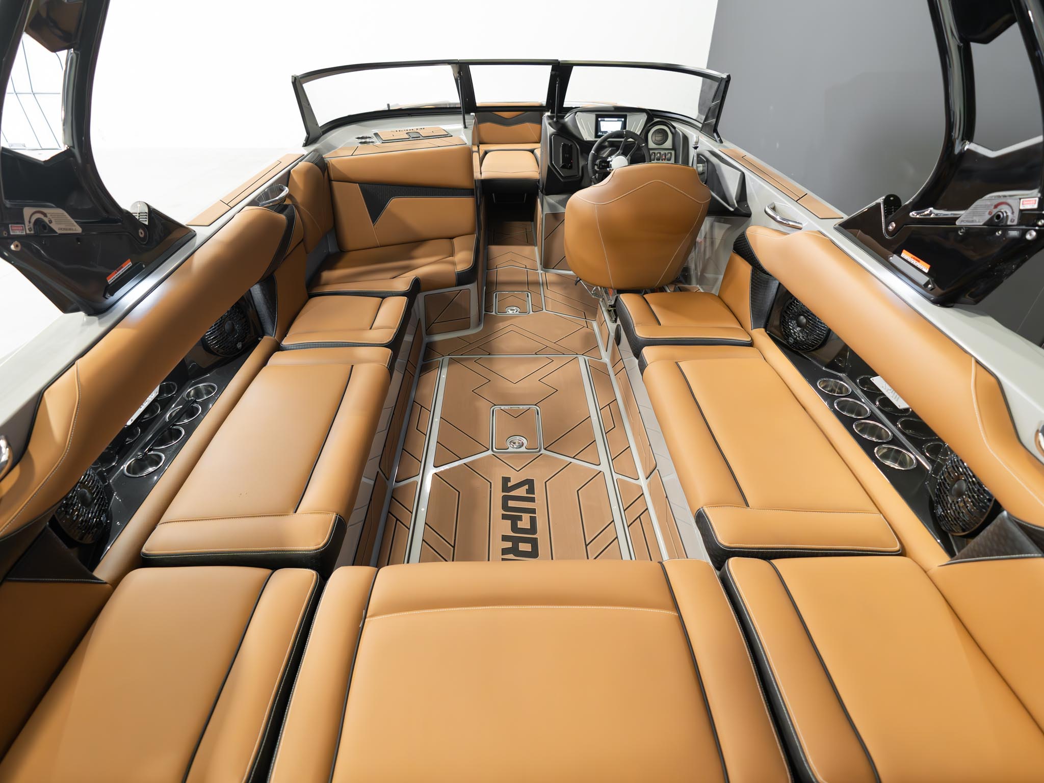 2025 Supreme S240 Stone Grey / Brown Interior Icon