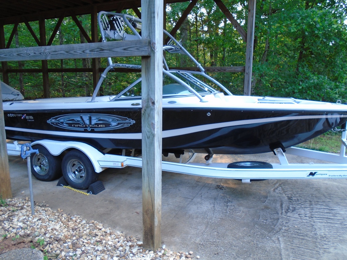 Air Nautique 216 Team Edition