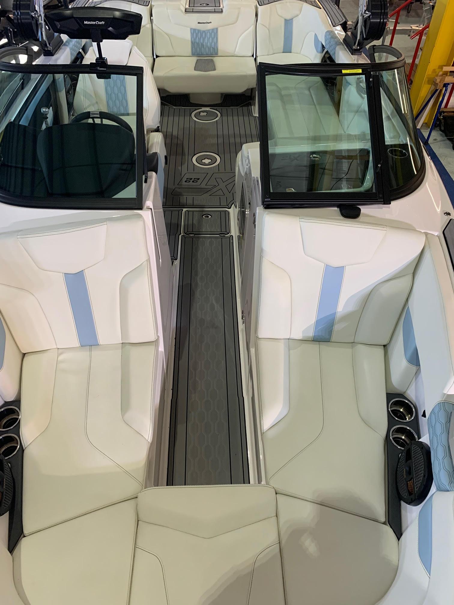 2024 Mastercraft XT22 Demo Boat! New Warranties! Only 20 Hours!