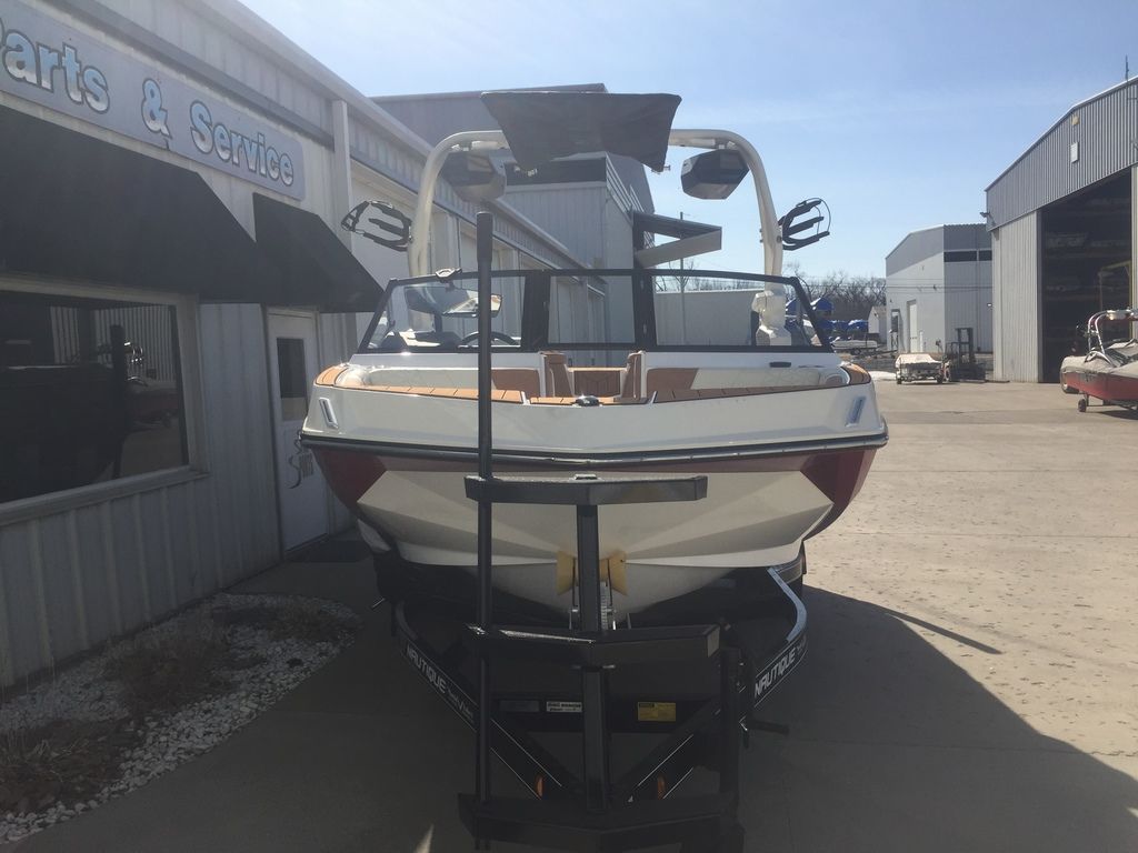 2025 Nautique Super Air Nautique GS20 Icon