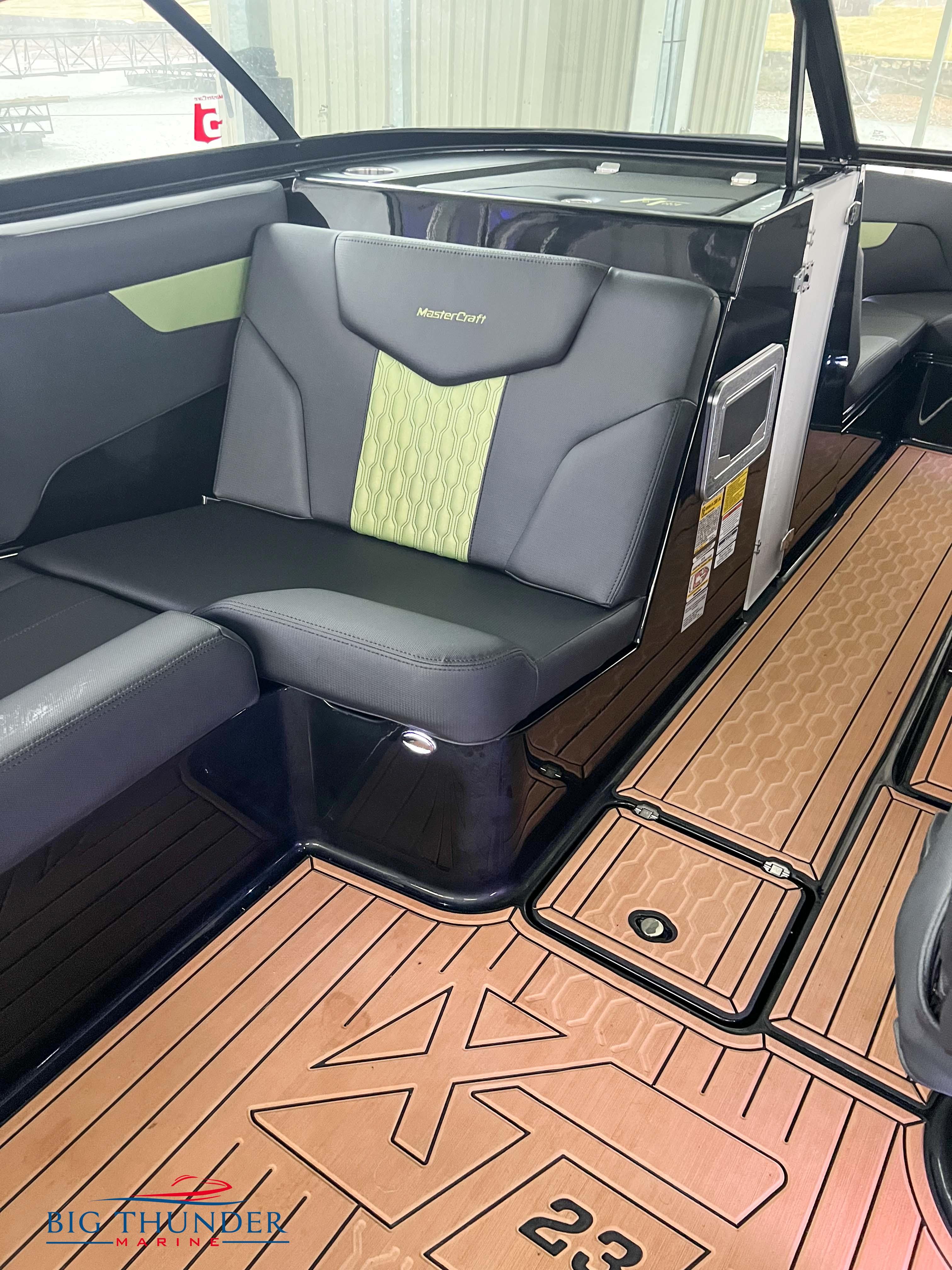 2022 Mastercraft XT23