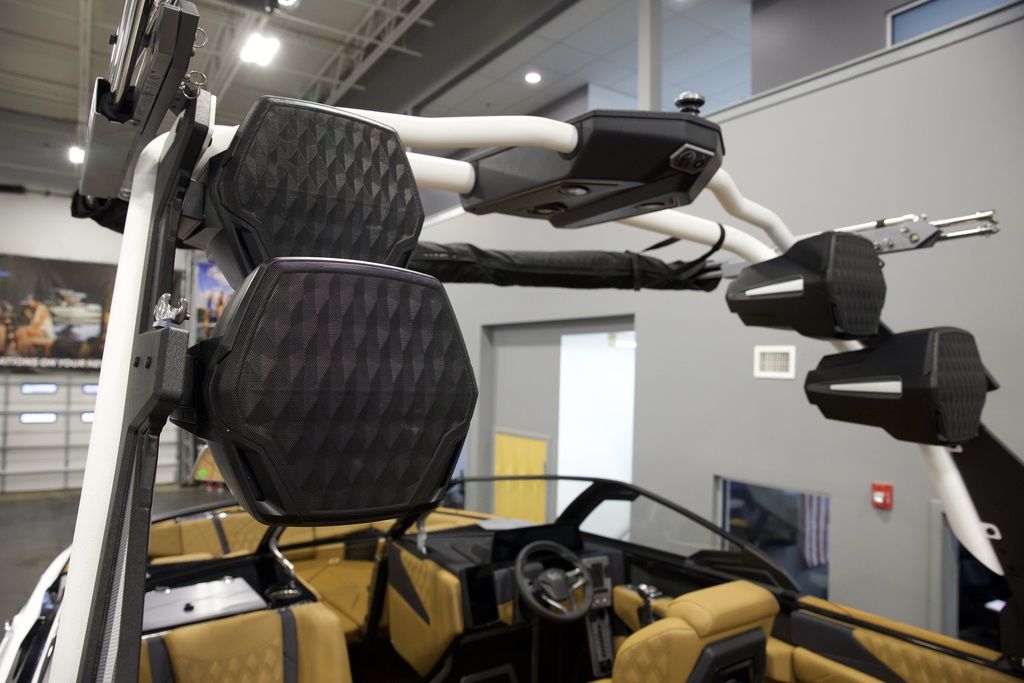 2025 Malibu Boats M230