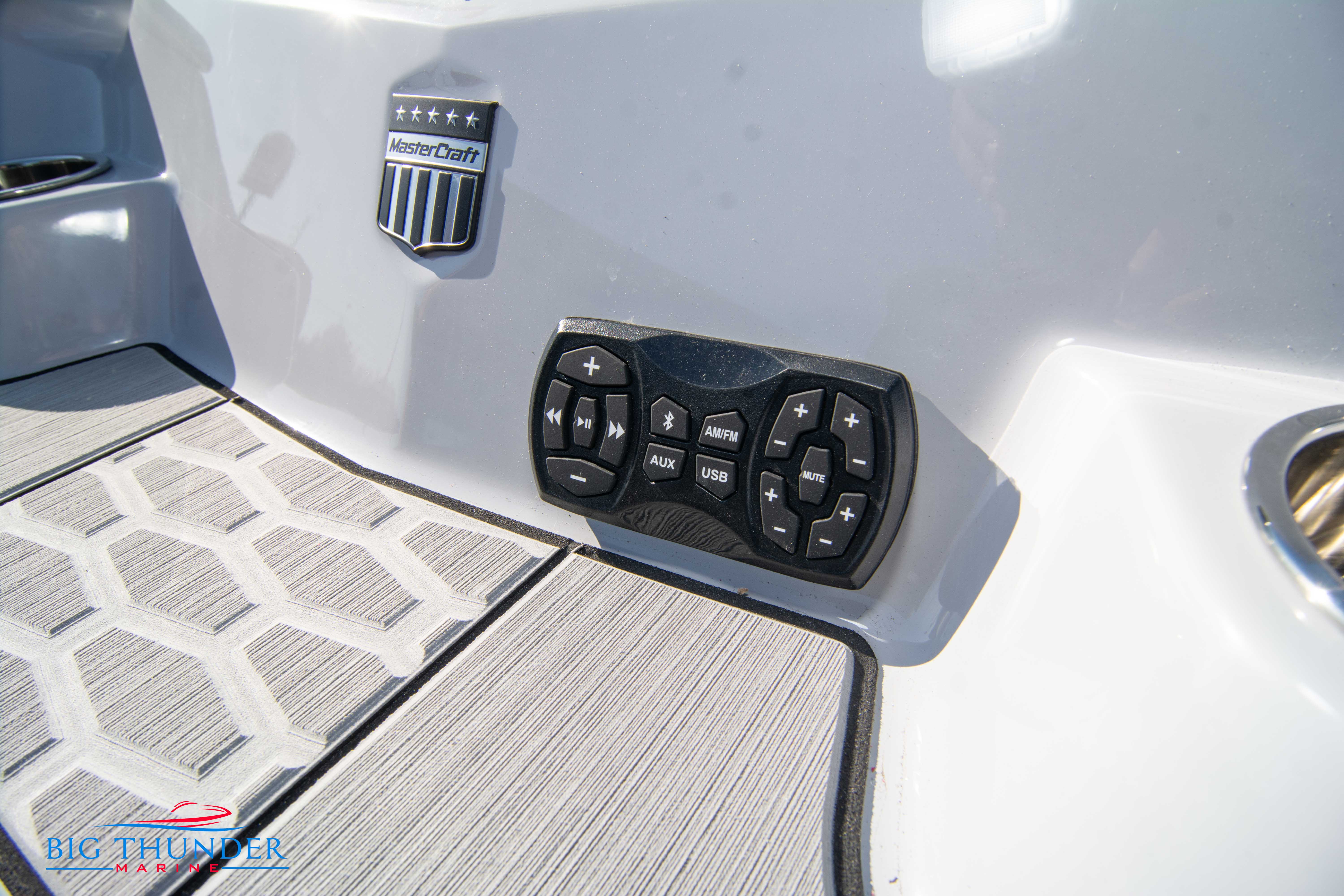 2024 Mastercraft X26