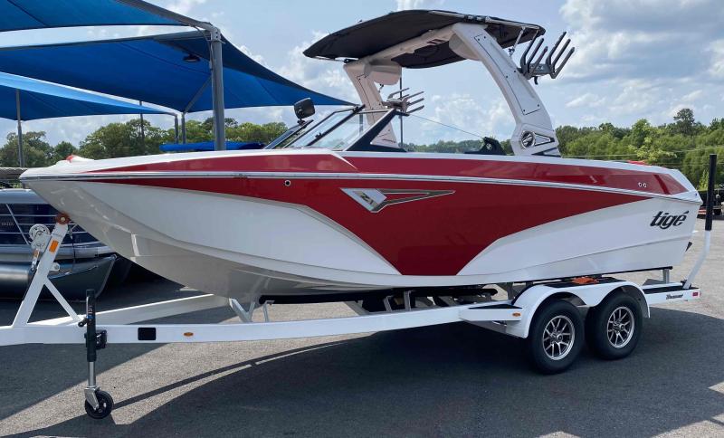 boat.Title