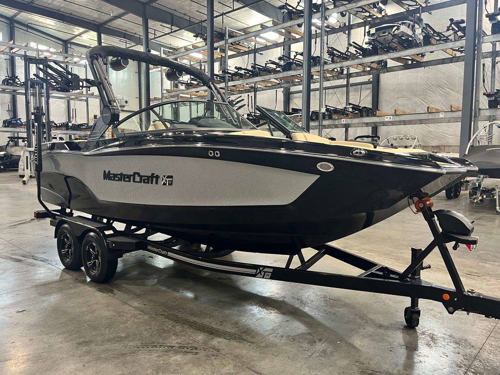 2024 mastercraft XT22