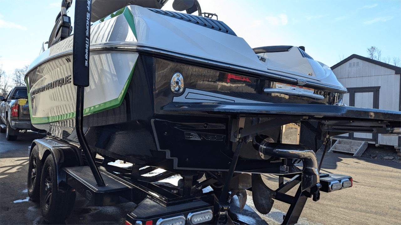 2016 Nautique G23 w/ Trailer