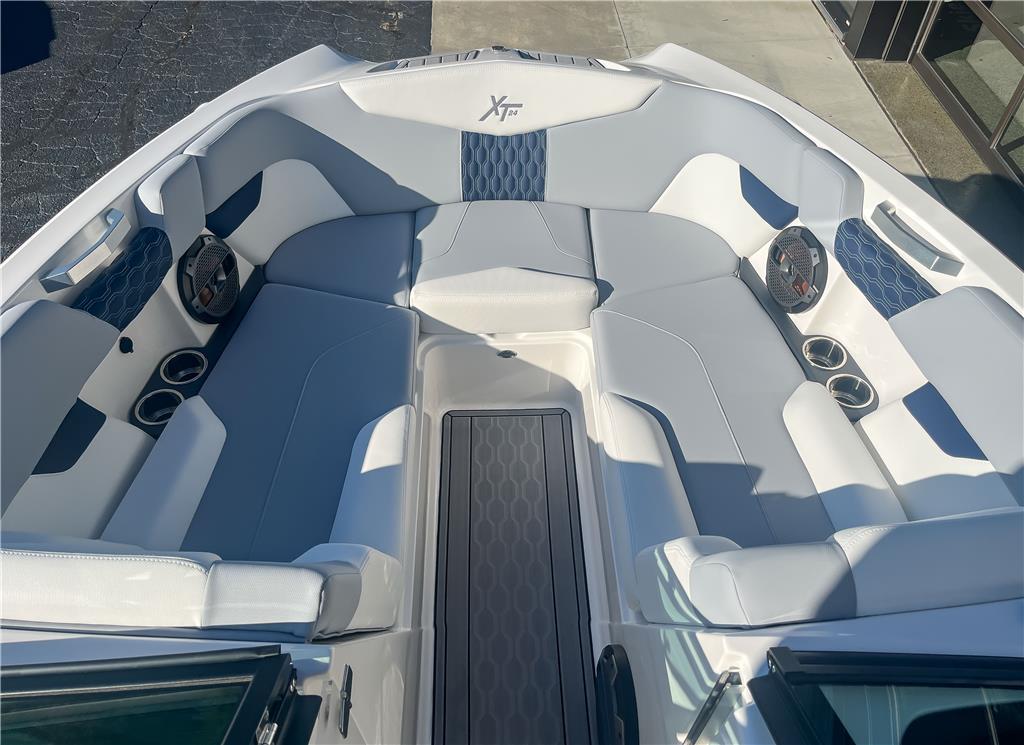 MasterCraft XT24 (Factory Warranty through 5/30/2027)