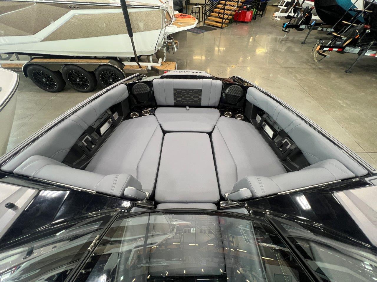 2024 Malibu Boats 23 MXZ