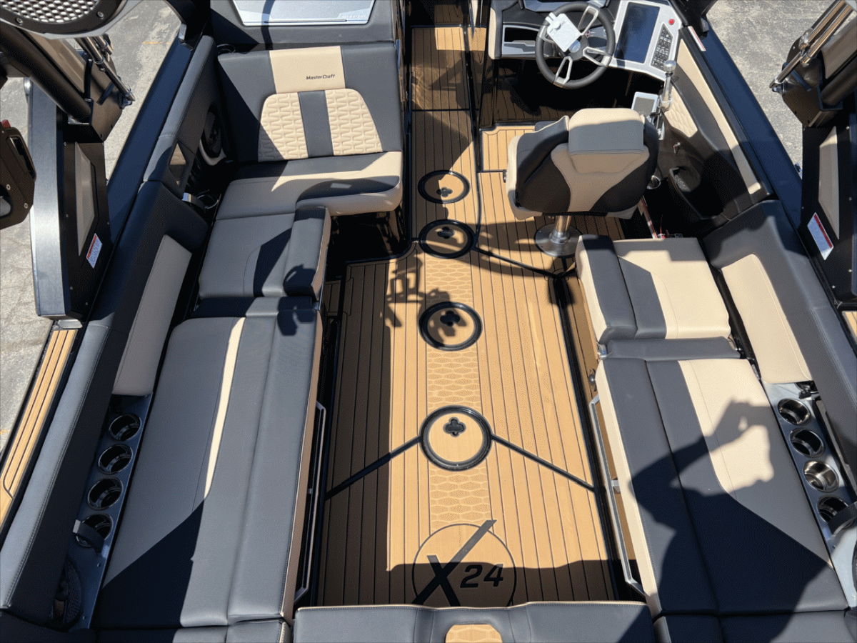 2024 MasterCraft X24 | 209100