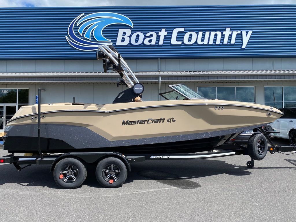 boat.Title