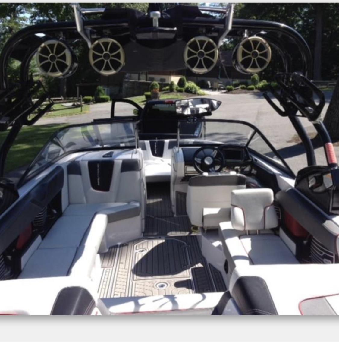 2013 Nautique G23 Supercharged XR7 Engine 550HP w/*Stern Thruster*
