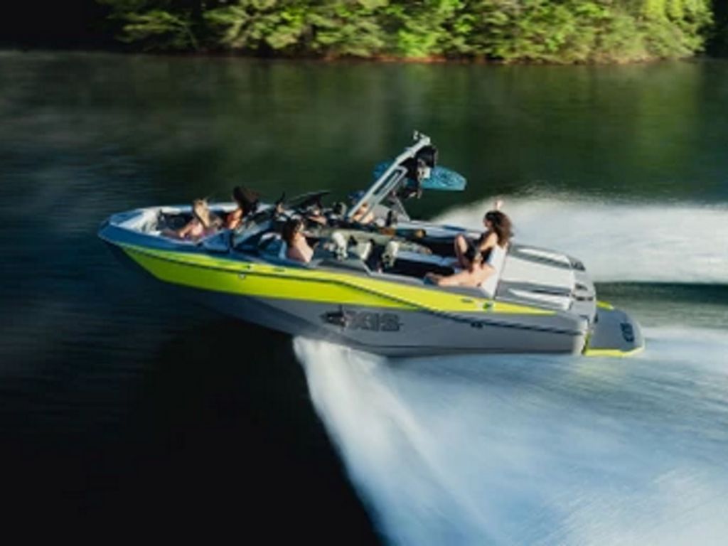 2023 Axis Wake Research T220