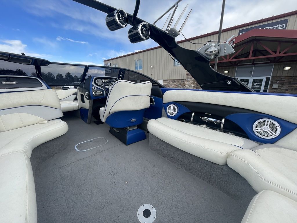 2008 Malibu 23 LSV