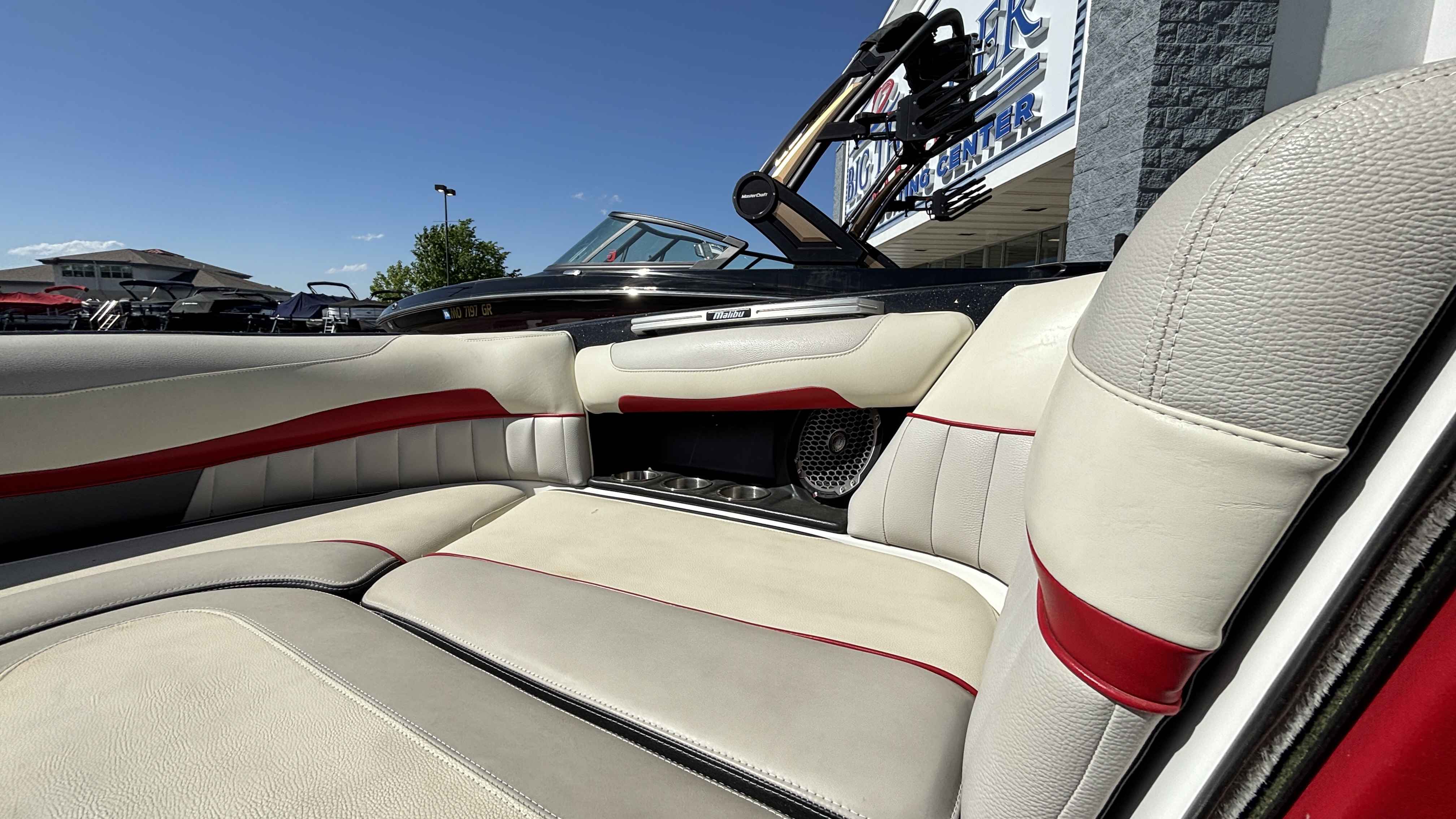 2015 Malibu 22 MXZ