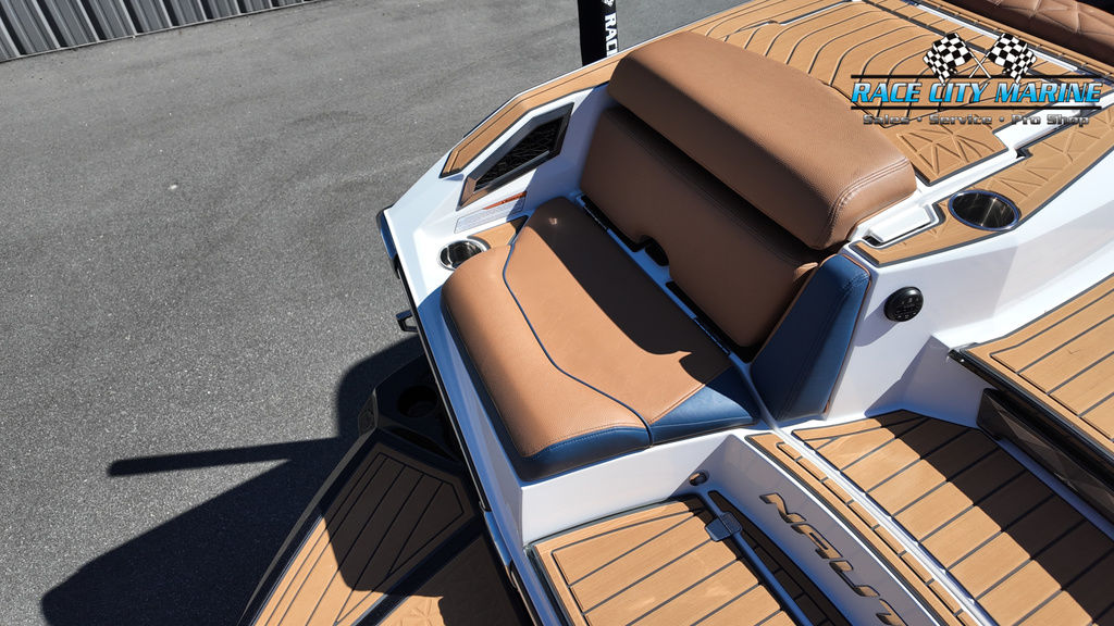 2023 Nautique P25