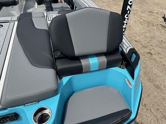2024 MasterCraft XT-23 | 209103