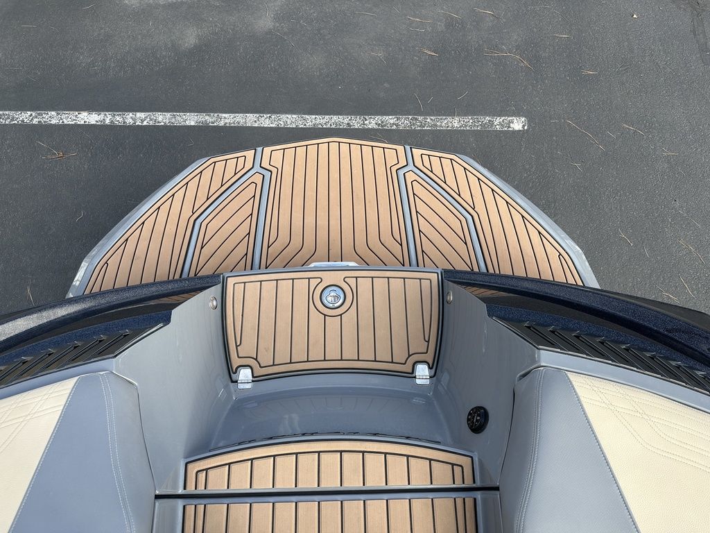 2019 Nautique Super Air Nautique G23