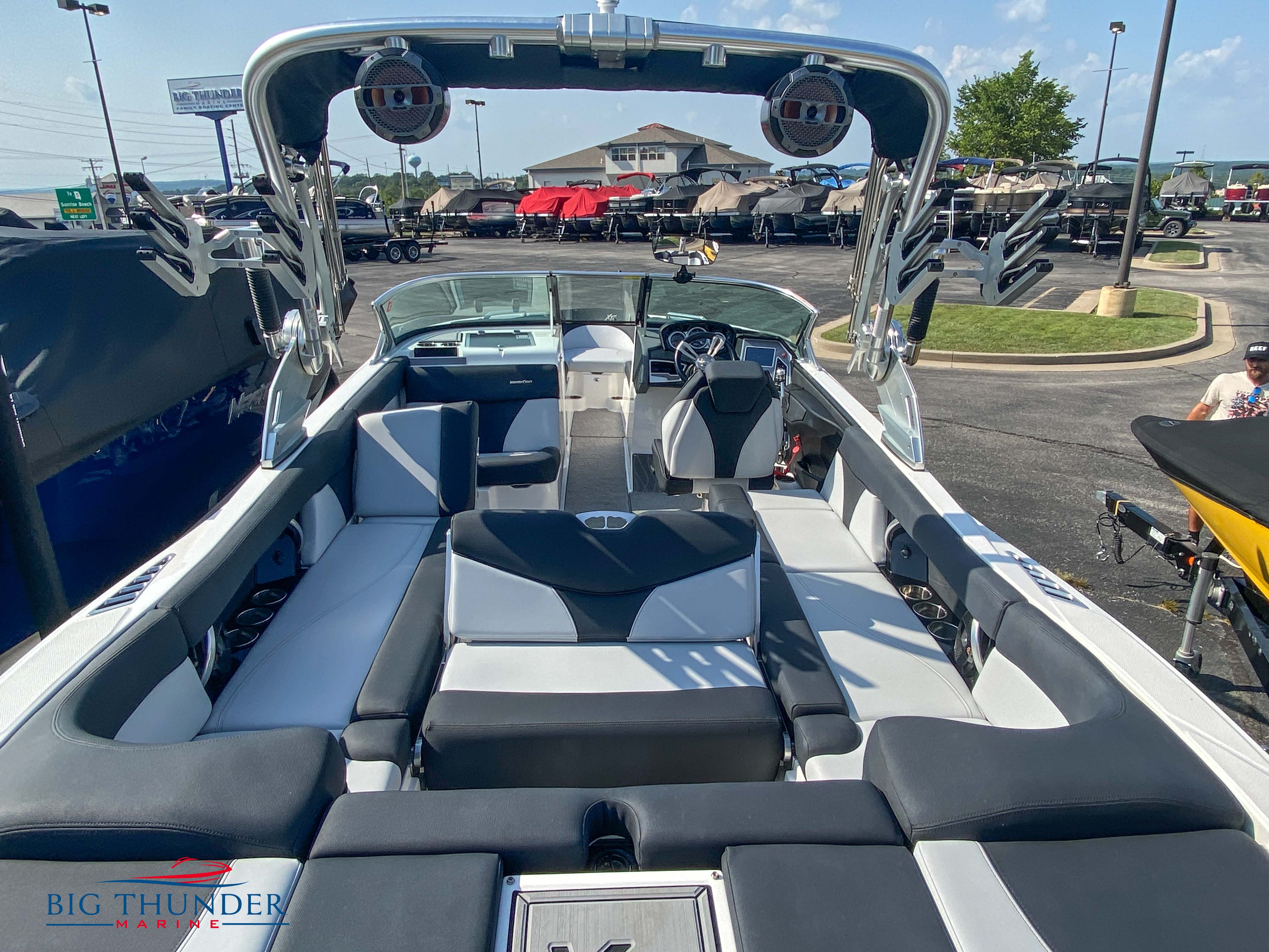 2019 Mastercraft XT25