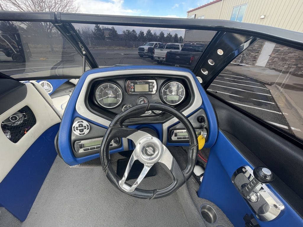 2008 Malibu 23 LSV