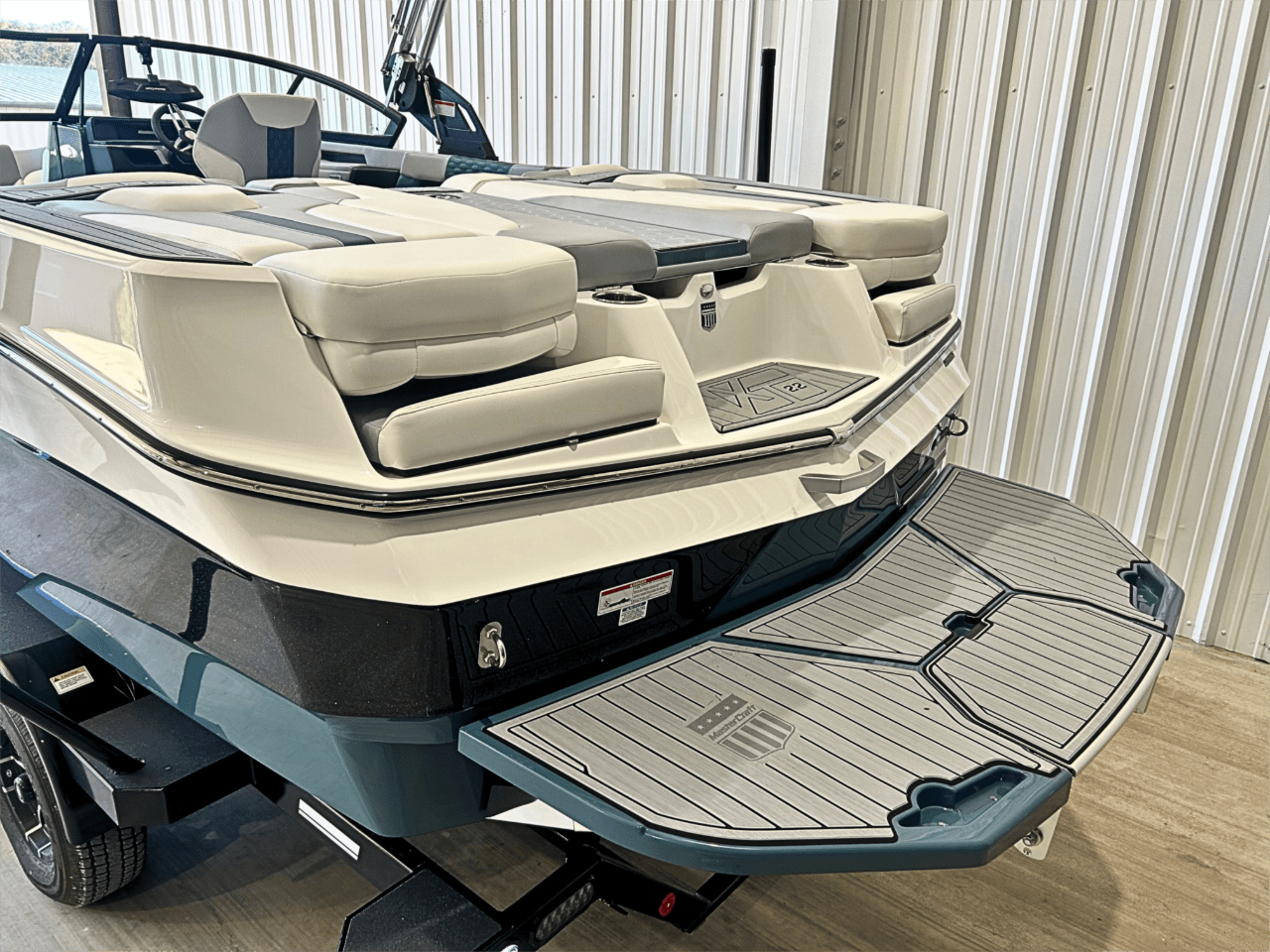 2025 MasterCraft XT22