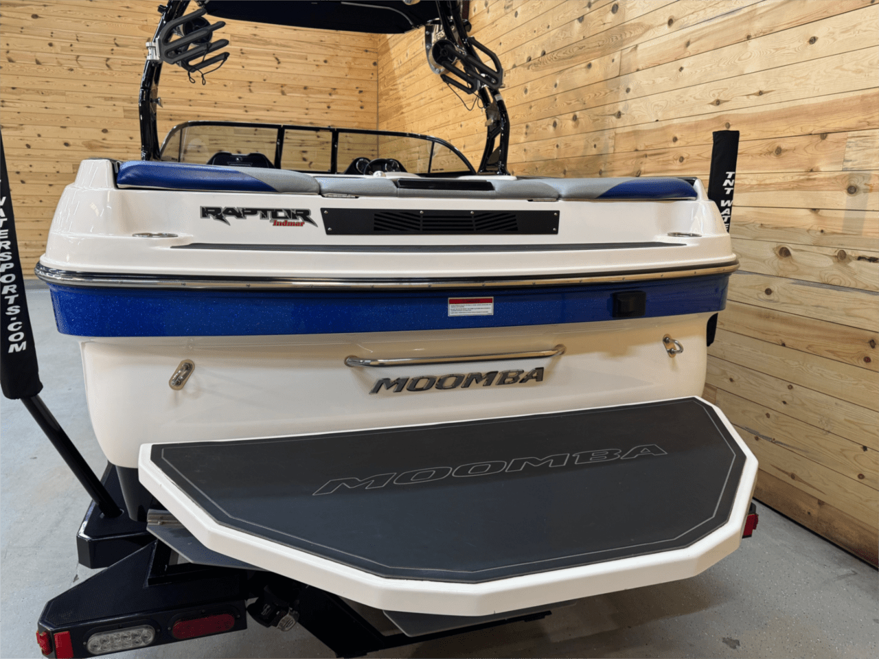 Moomba Boats Mojo V-Drive 23 2016
