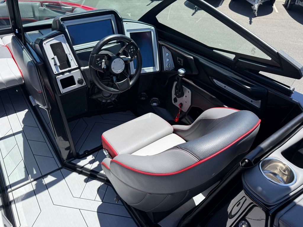 2020 SUPRA SE 550