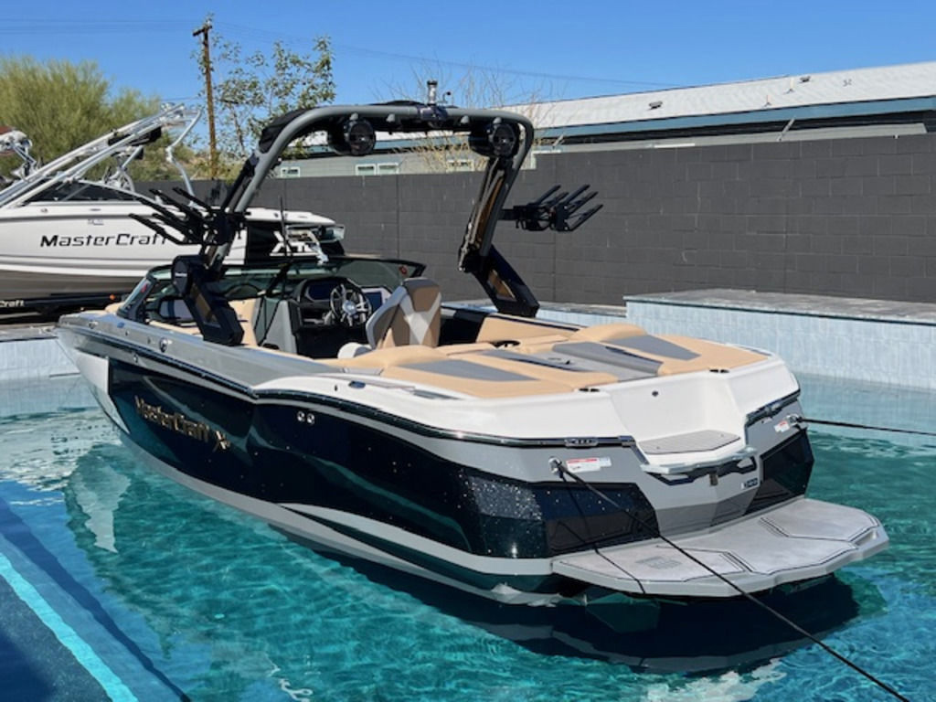 2022 Mastercraft Xstar