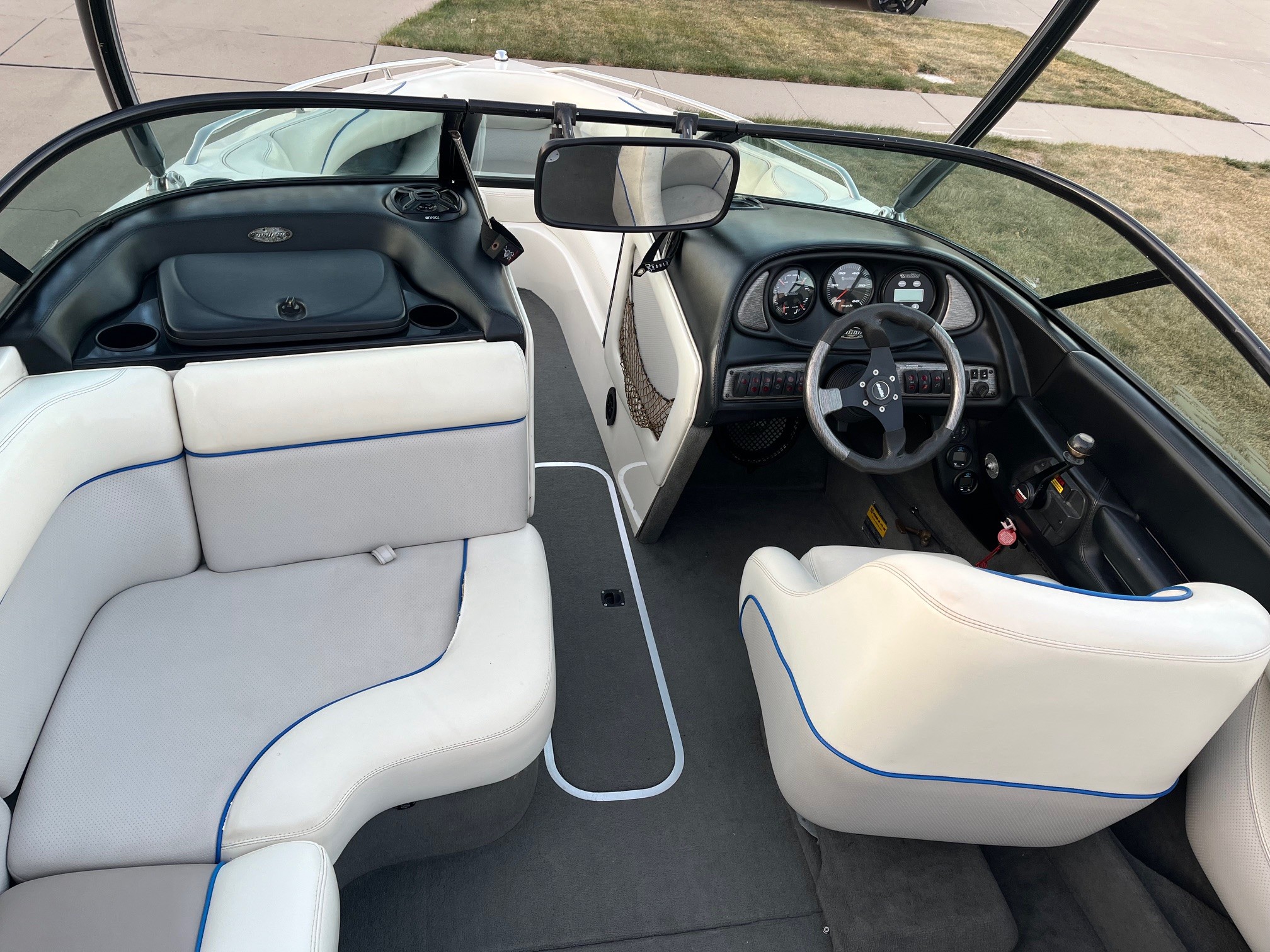 Malibu Wakesetter VLX 21' Wakeboard Boat