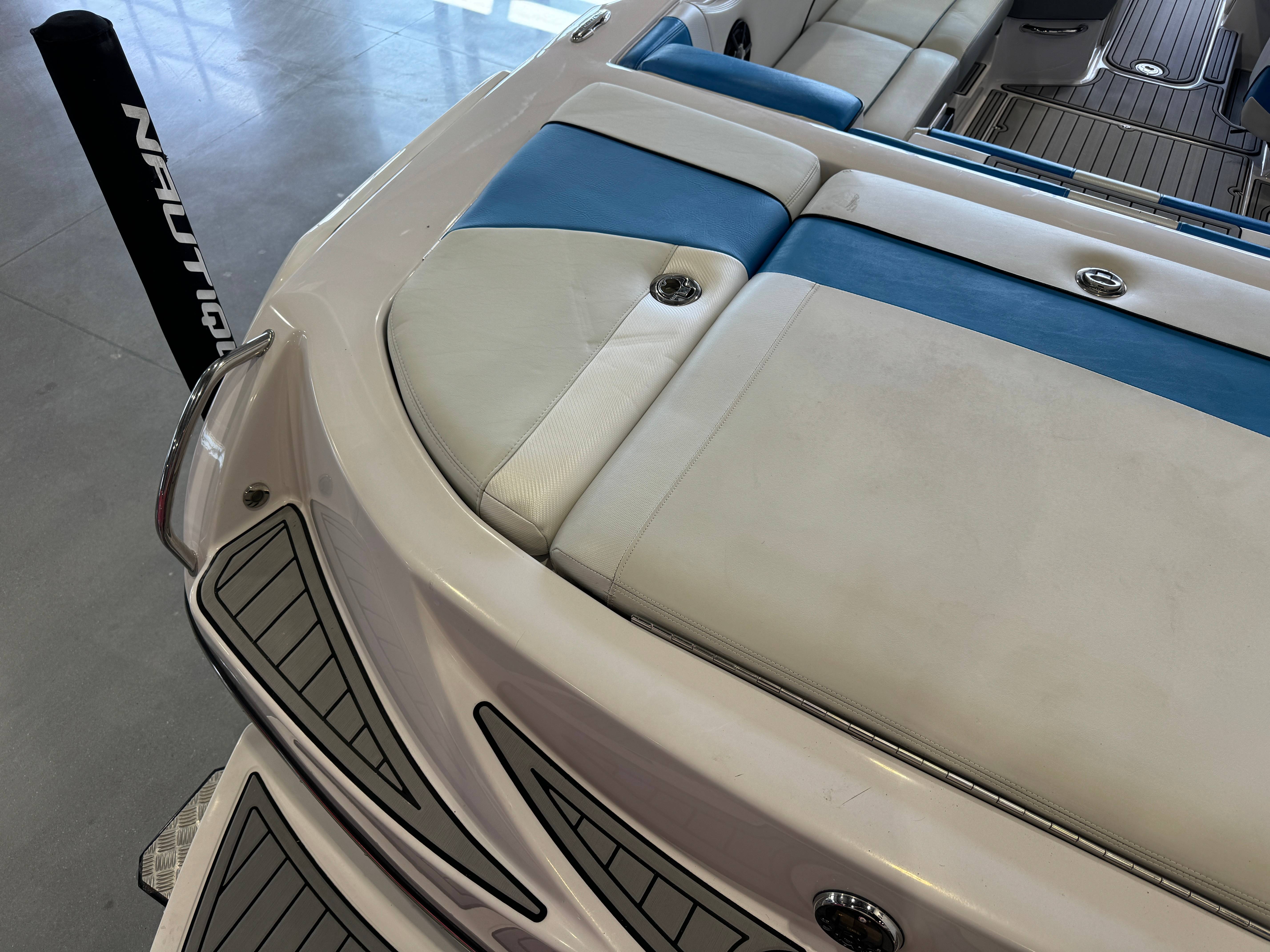 2011 Nautique SUPER AIR NAUTIQUE 210