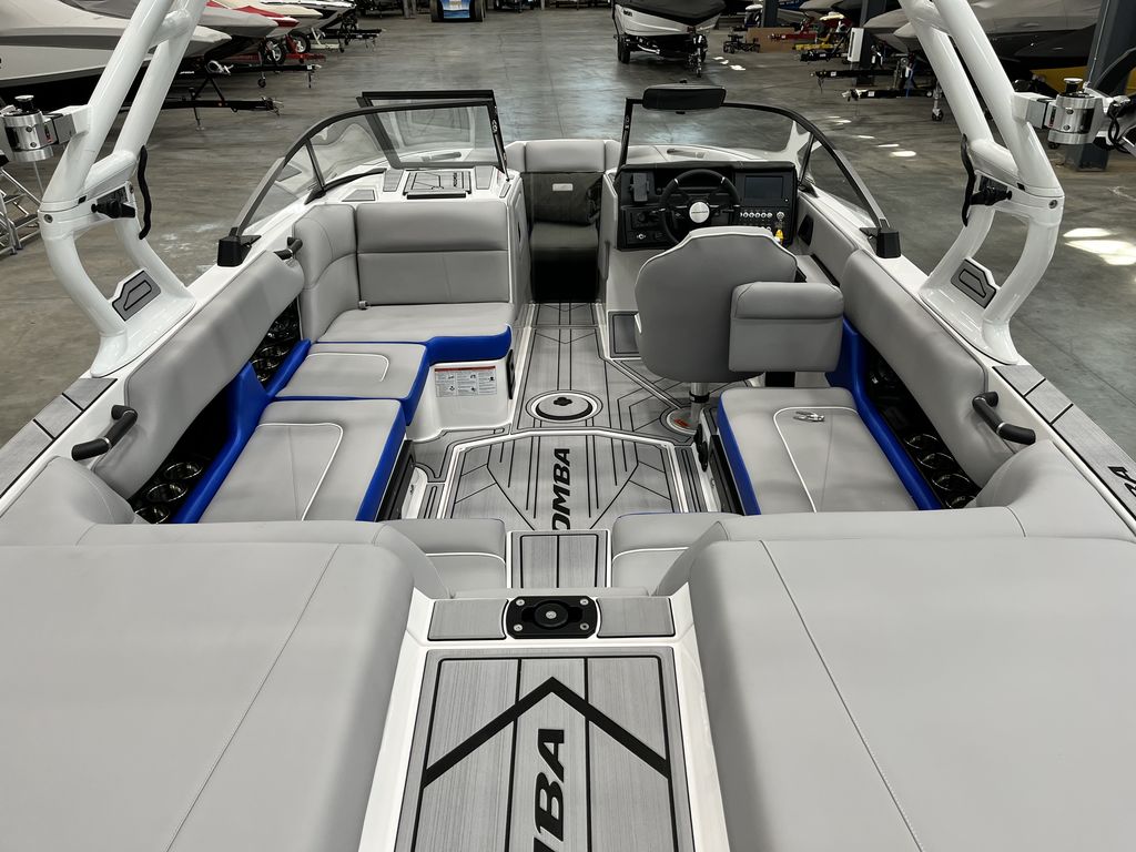 2023 MOOMBA Craz