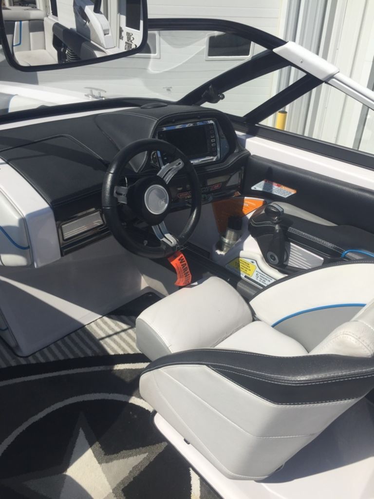 2013 Nautique Super Air Nautique G25