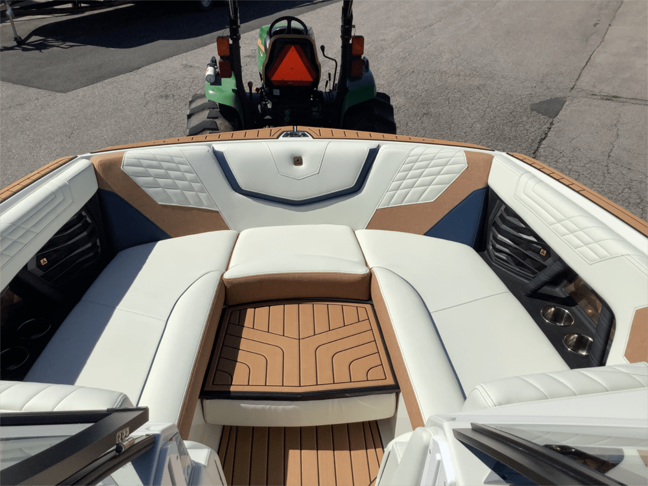 2024 Nautique G23 Paragon