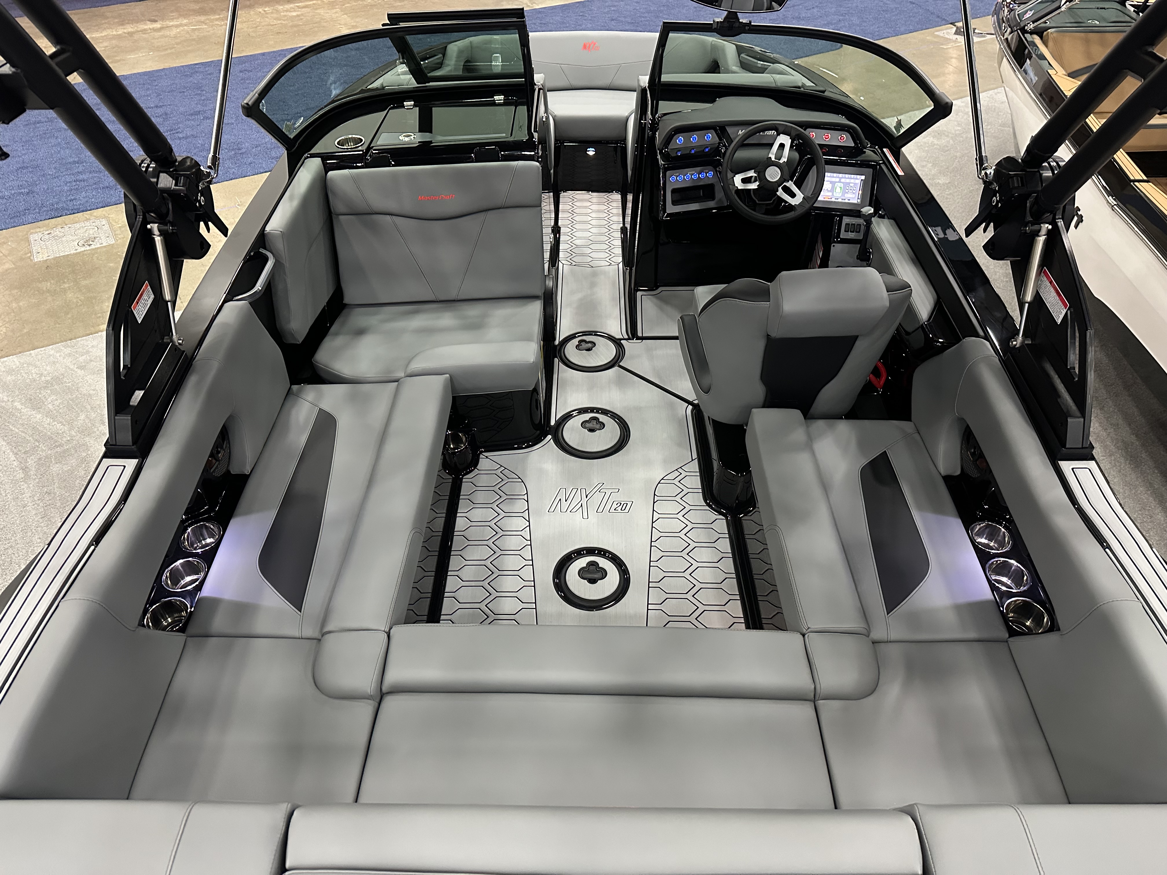 2025 MasterCraft NXT20
