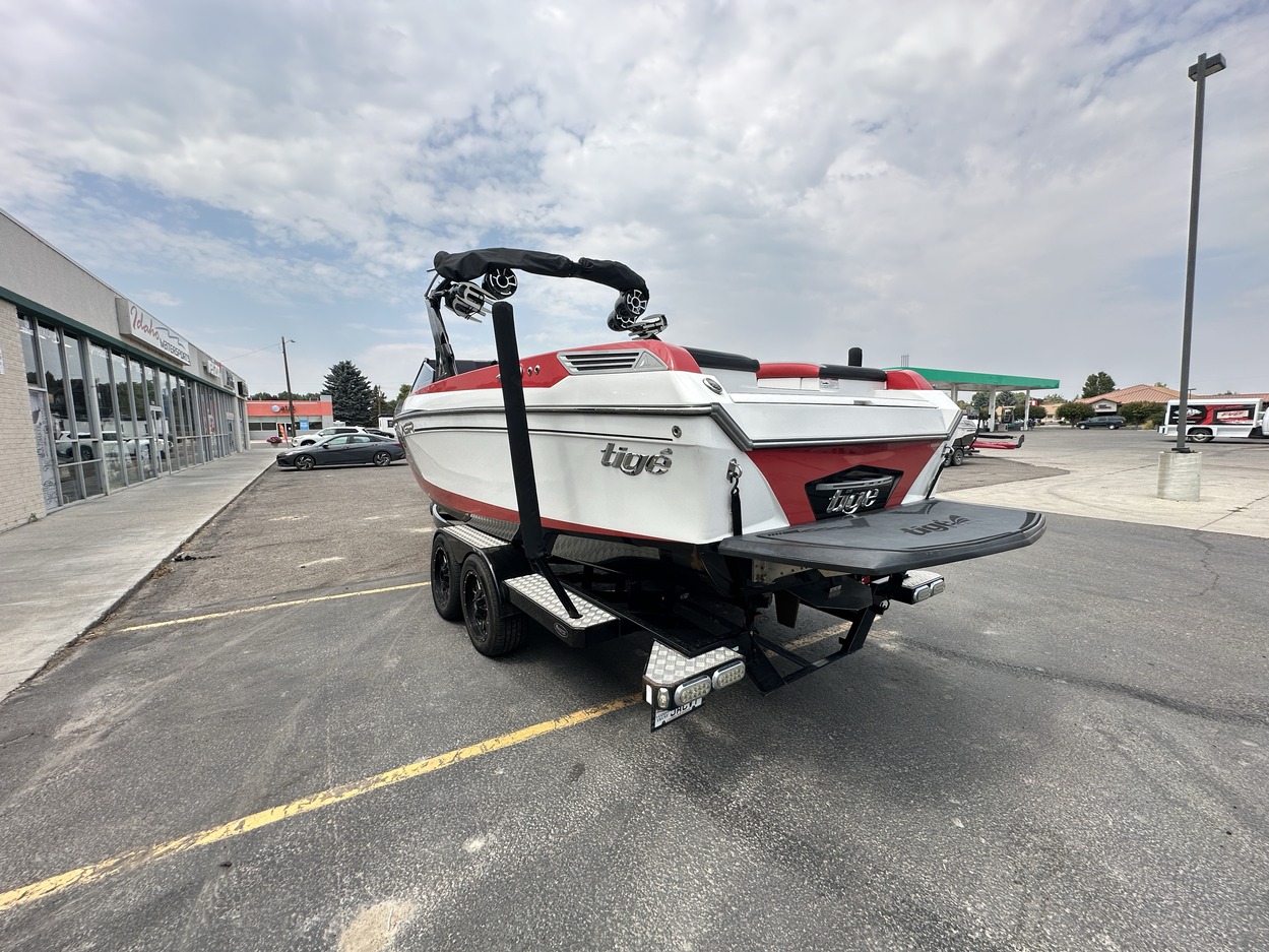 2014 Tige Boats ASR