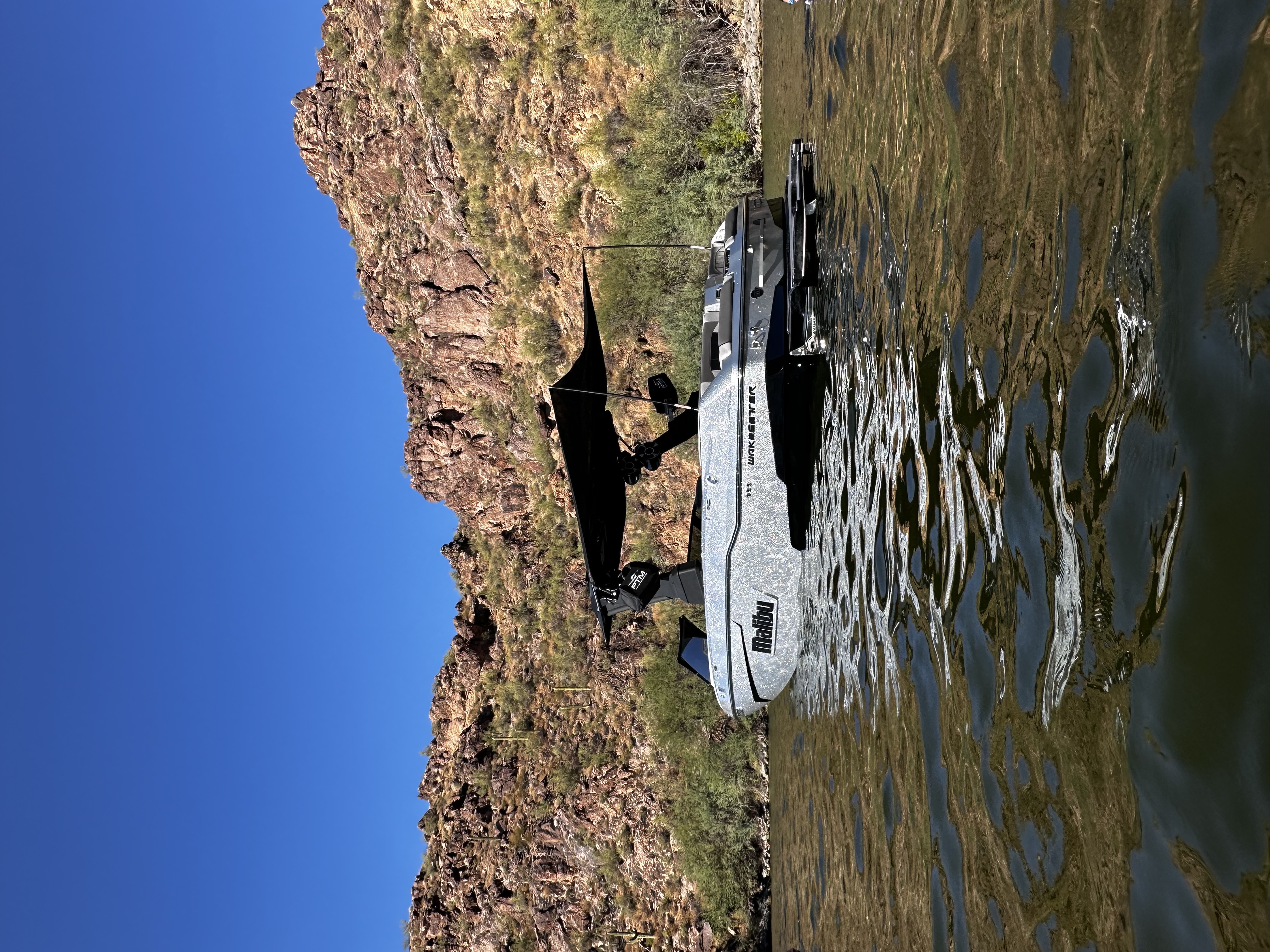 2021 Malibu Wakesetter 25 LSV