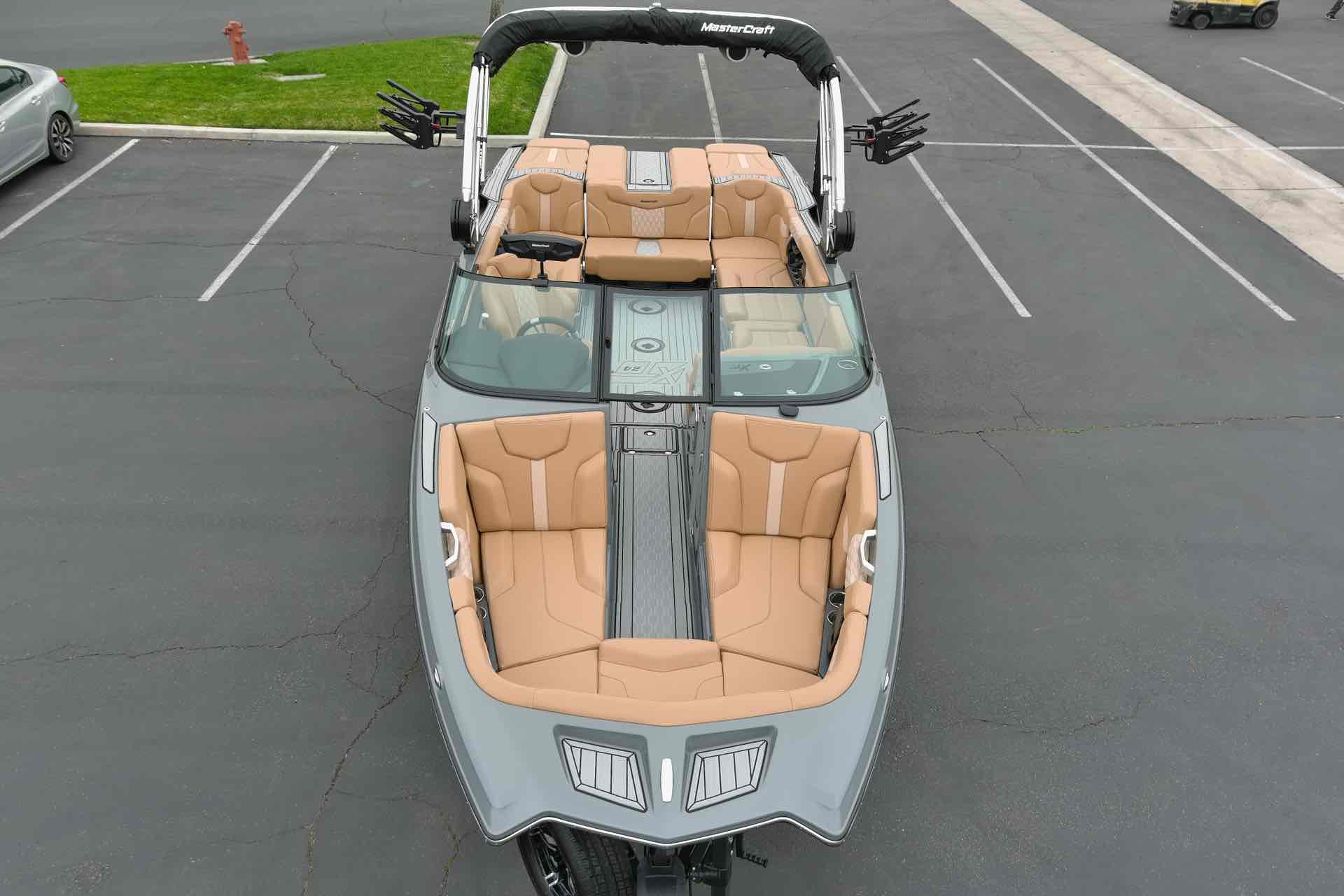 2024 MasterCraft XT24