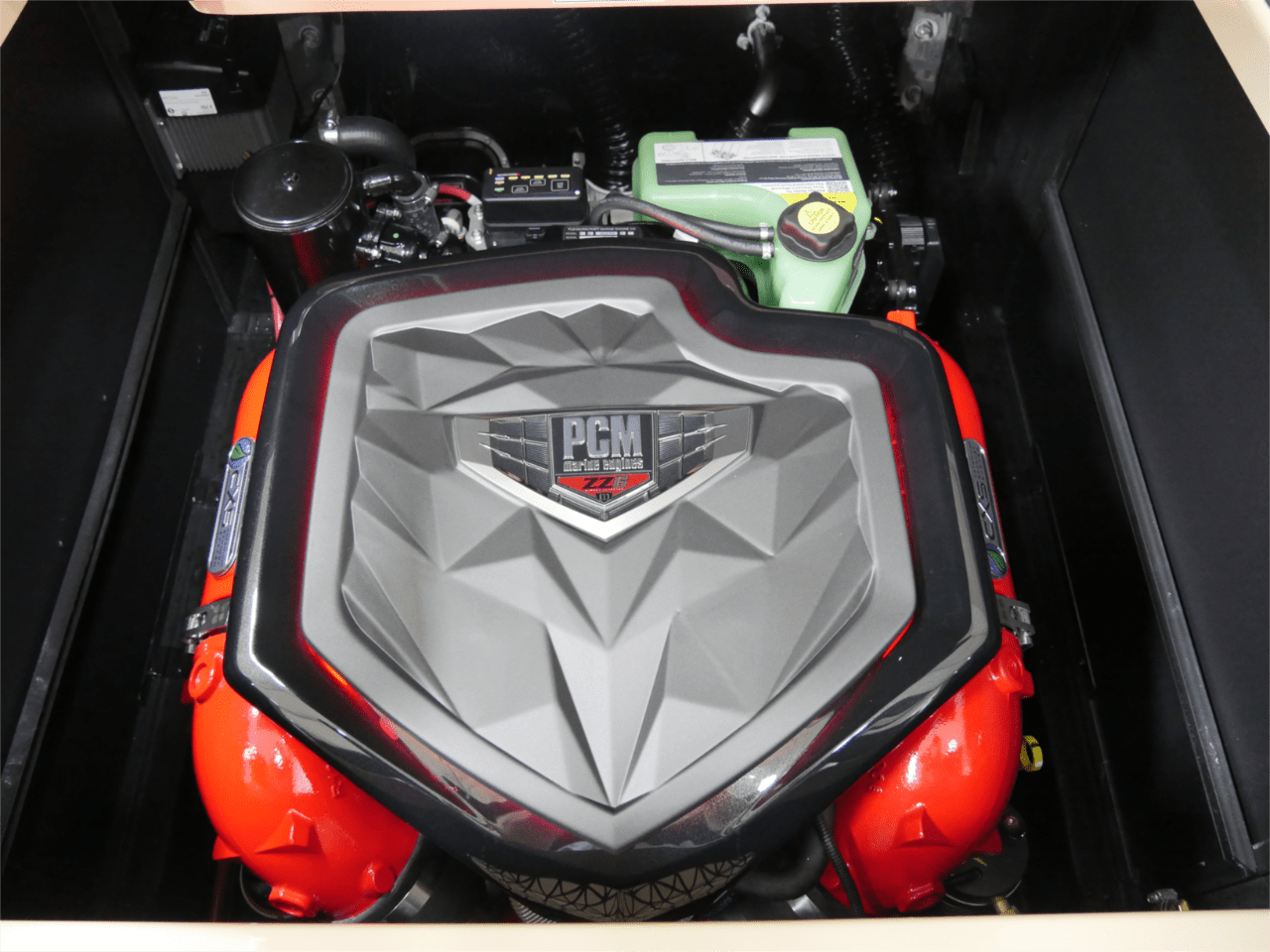2025 Nautique G23 &#8211; Centennial Flake/Sahara