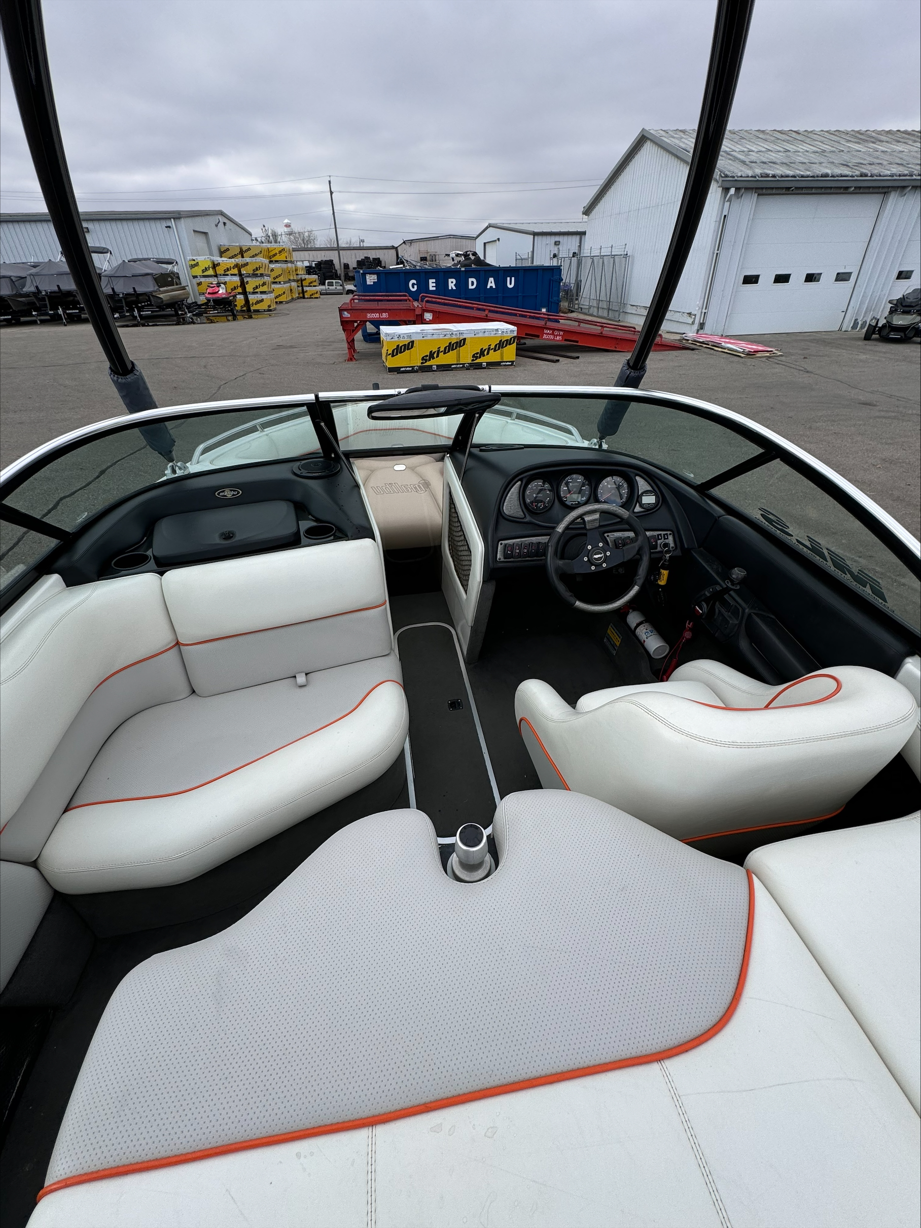2003 Malibu 21XTI