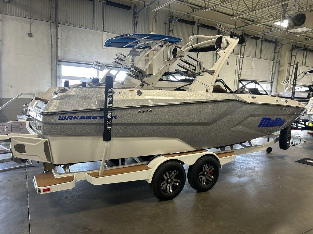boat.Title