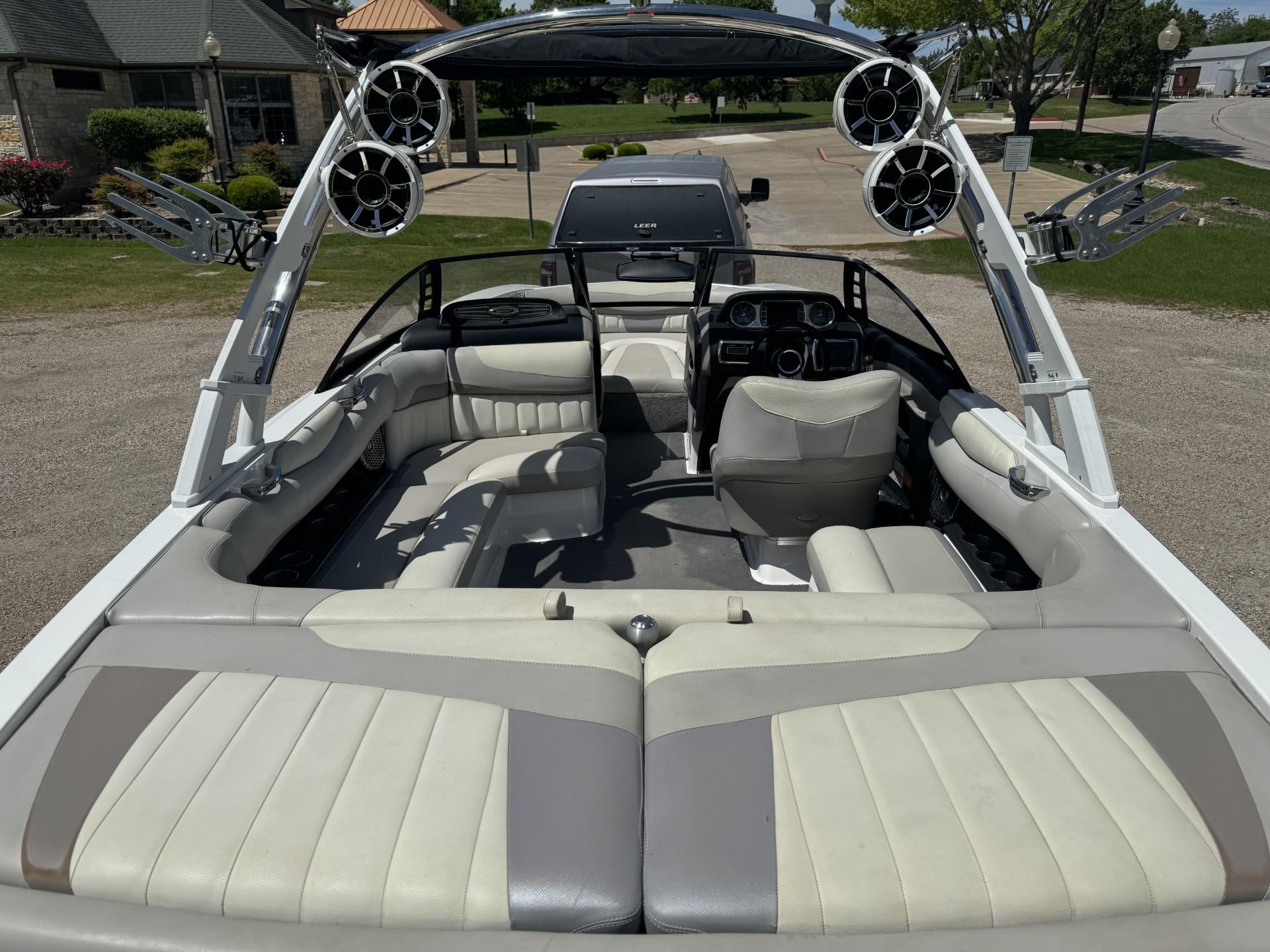 2012 Malibu 22 MXZ
