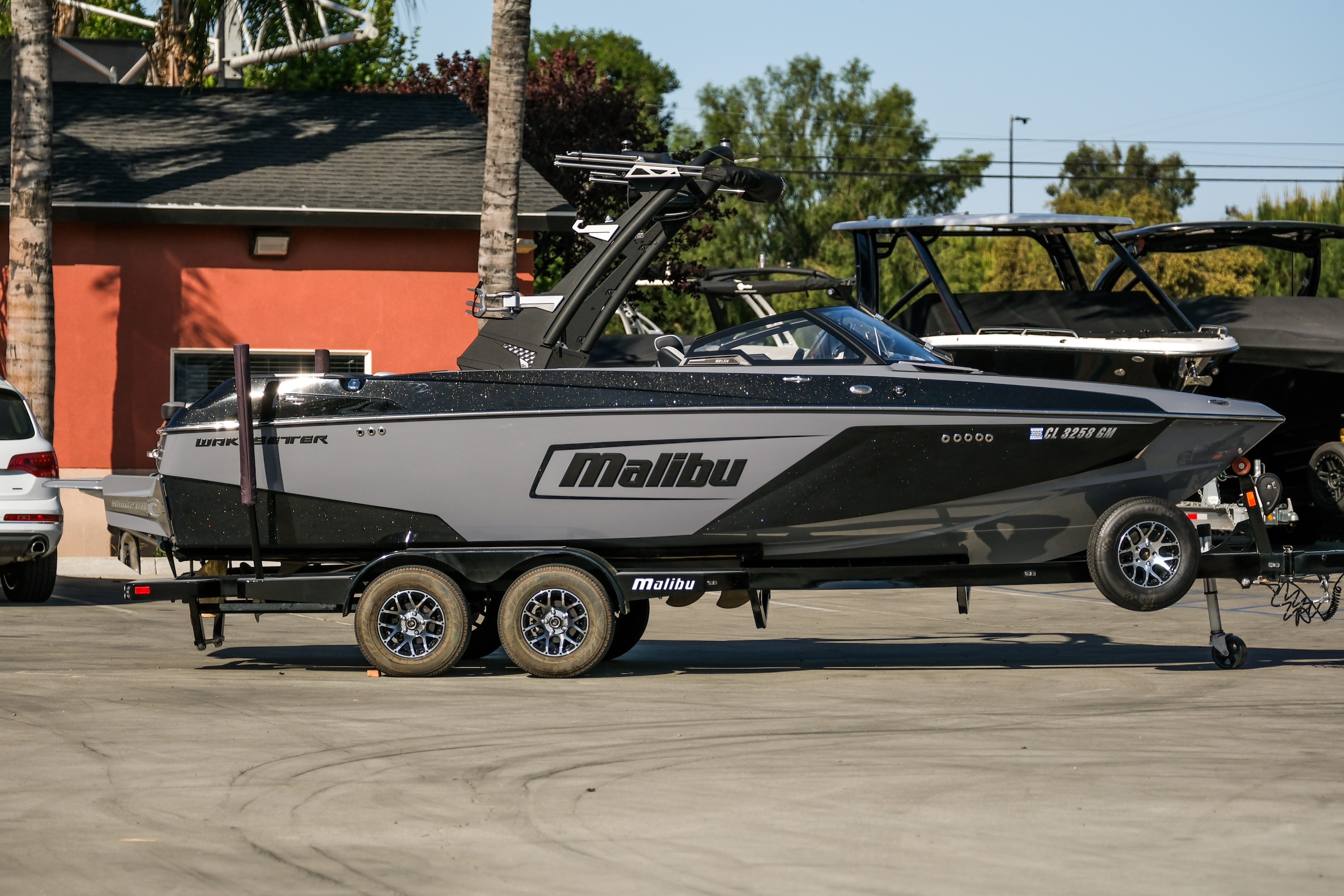 2021 MALIBU 22 LSV