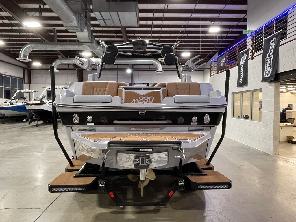 2025 Malibu Boats M230