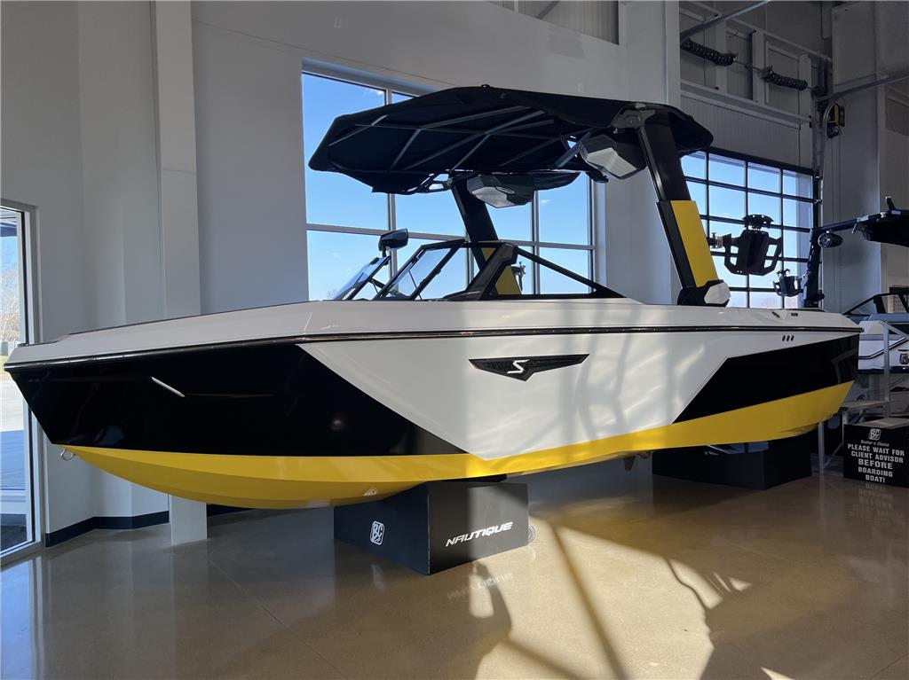 2023 Nautique S23