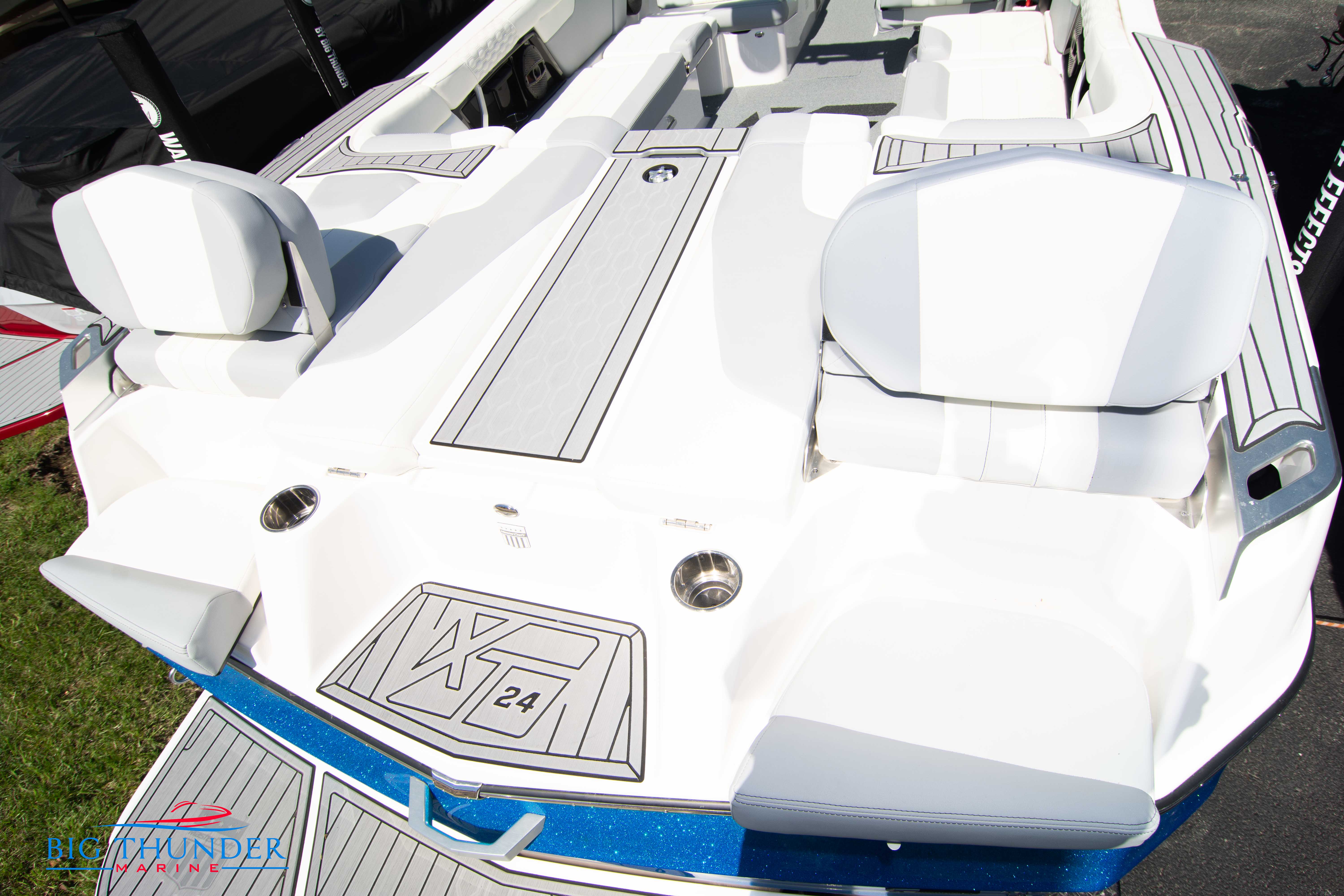 2023 Mastercraft XT24