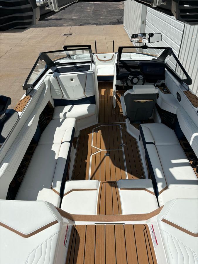 2025 Super Air Nautique G23