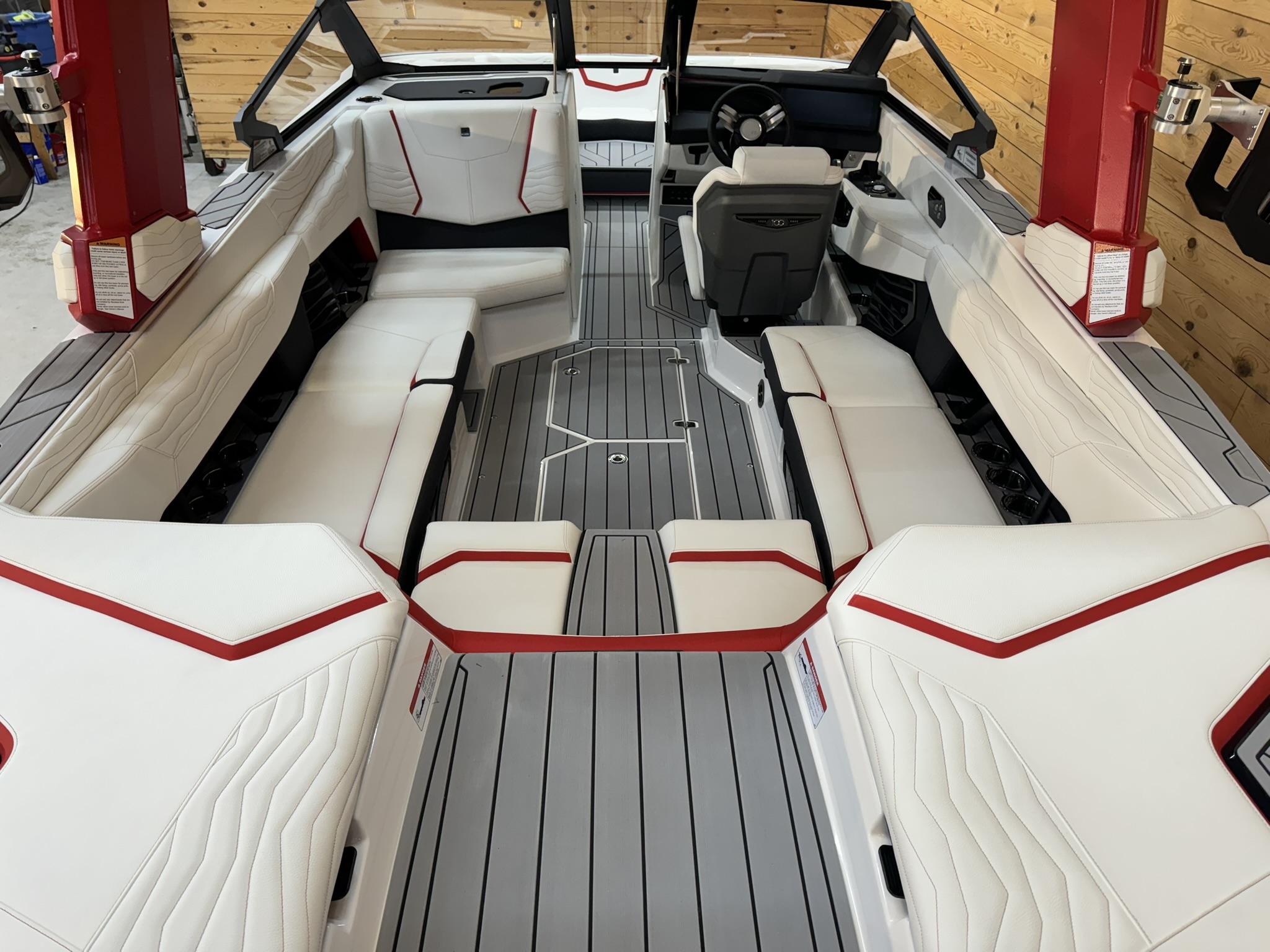 2025 Nautique G23 Icon