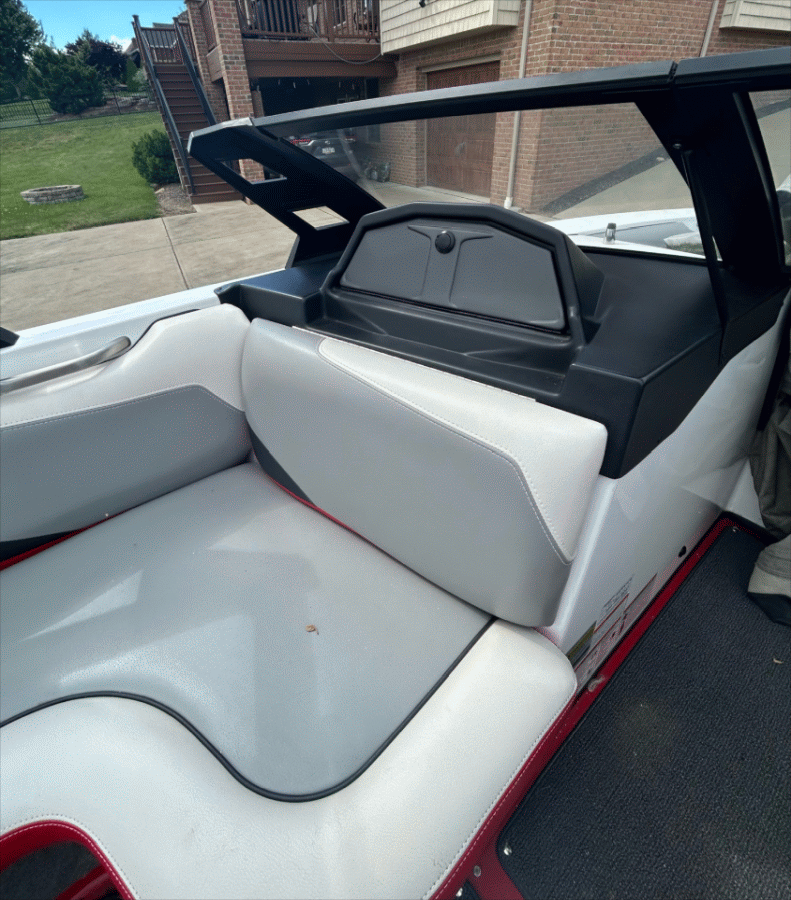 2016 Axis T22 Icon