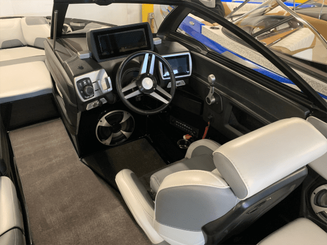 2019 Malibu Wakesetter 22LSV