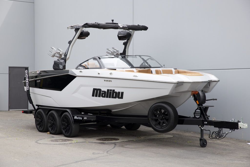 2025 Malibu Boats 24 MXZ